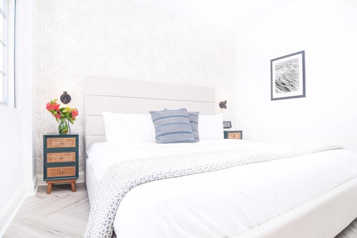 Deluxe King Bed Balcony (42 of 70)
