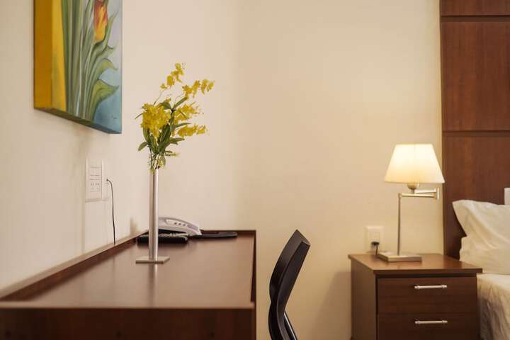 Room 35 of 114