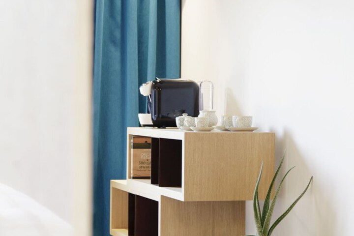 Room 20 of 37
