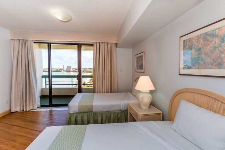 Room 20 of 85