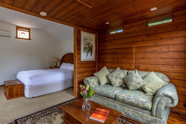 Room 15 of 27