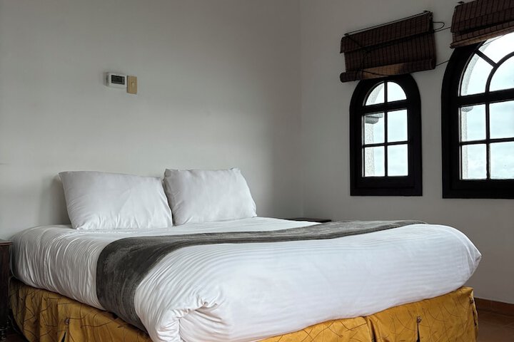 Room 10 of 47