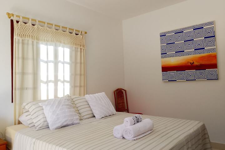 Room 32 of 82