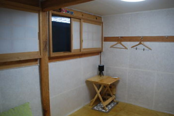 Inside Room Photo