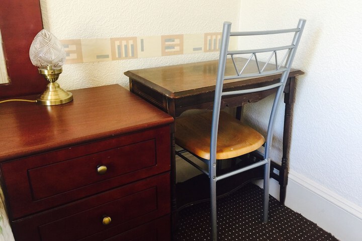 Room 8 of 23