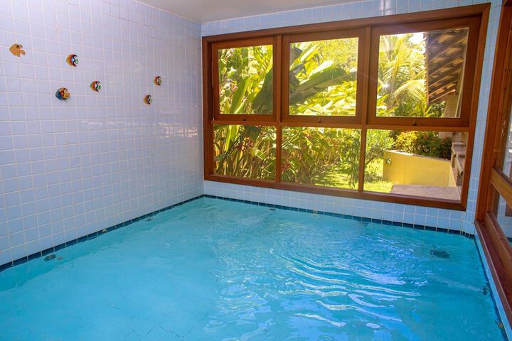 Pool Hotel