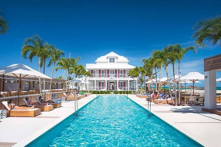 Image of Palm Cay Marina Resort & Spa