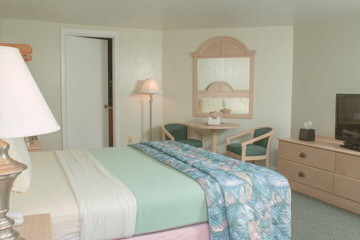 Room 15 of 40