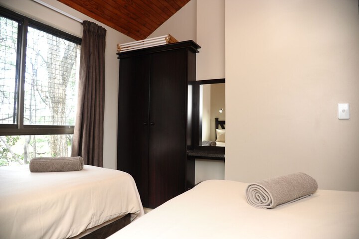 Room 36 of 267