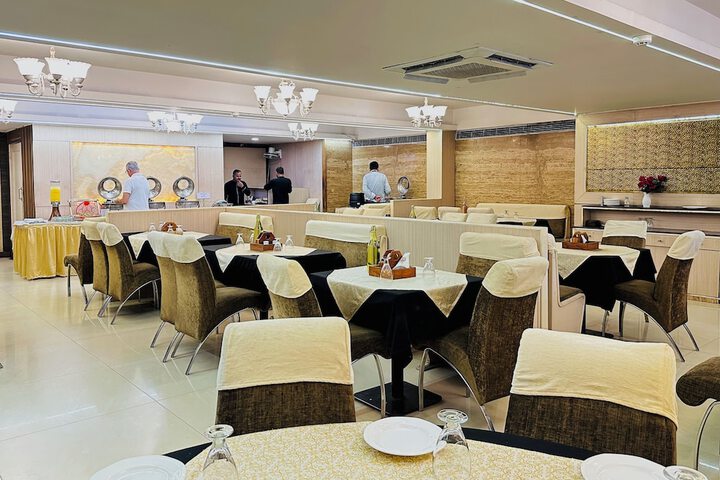 Dining 108 of 134