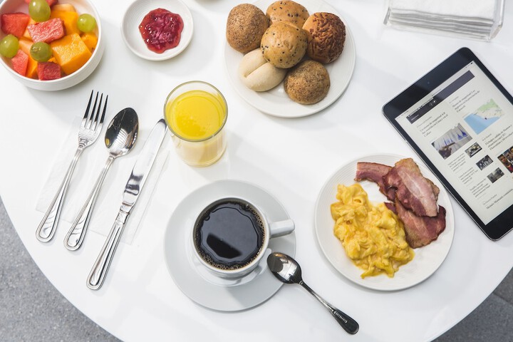 Breakfast/Coffee Service 55 of 63