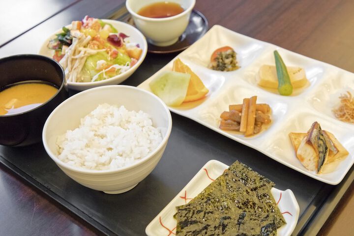 Breakfast meal