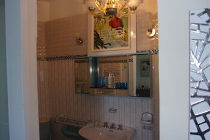 Room 7 of 40