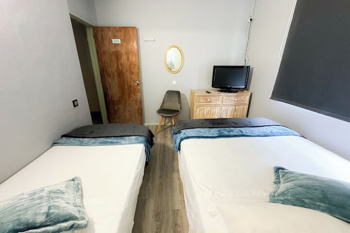 Room 18 of 35