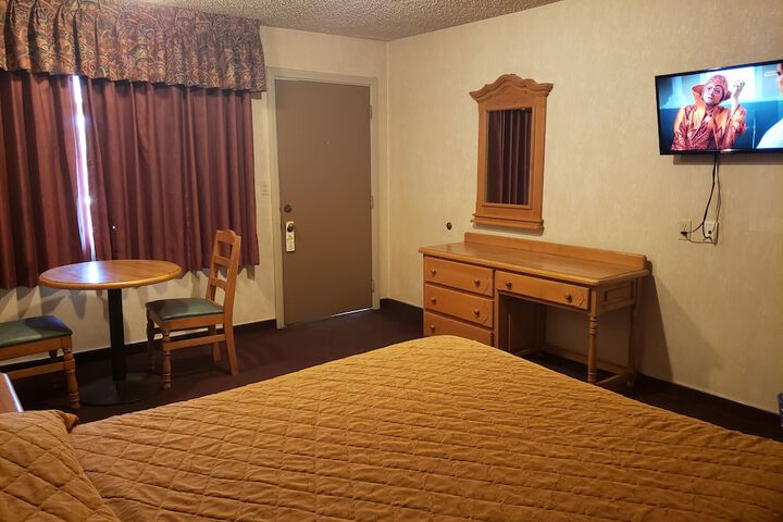 Room 17 of 41