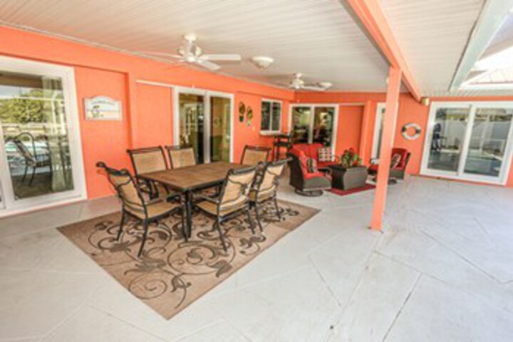Terrace/Patio 5 of 37