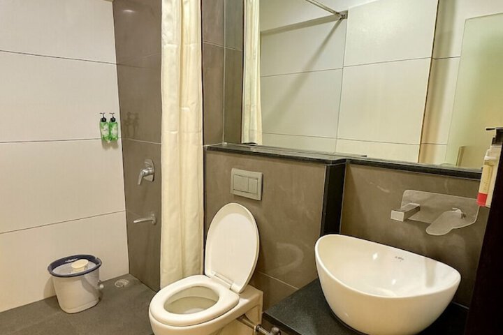 Room 109 of 184