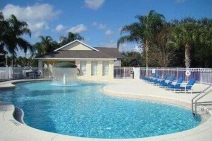 Pool 73 of 103