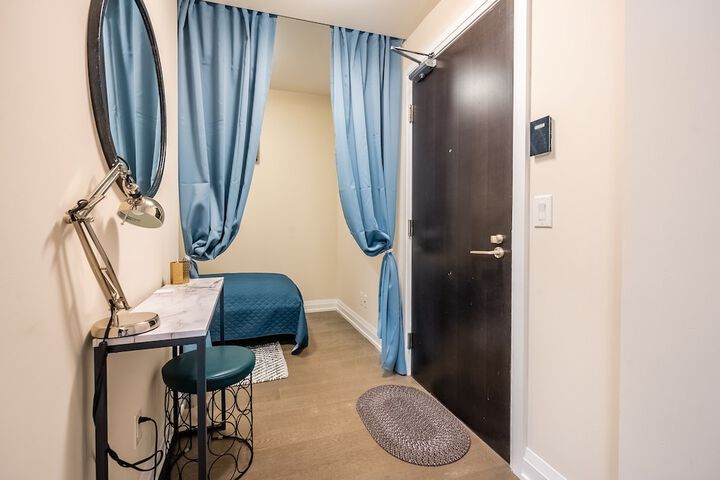 Room 7 of 279