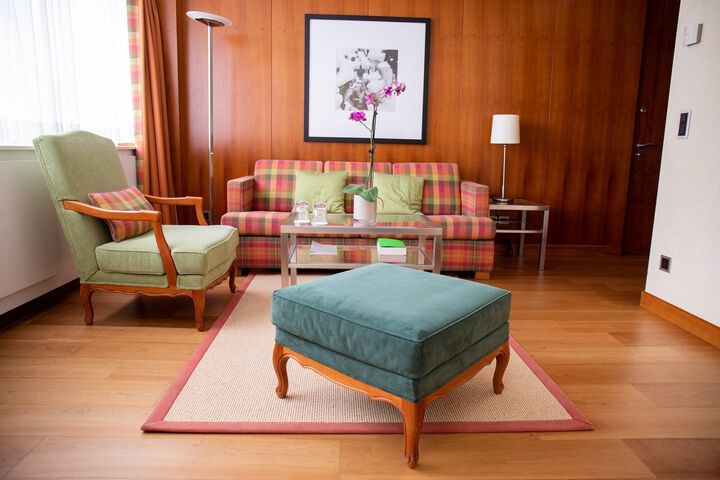 Room 25 of 57