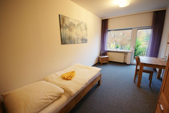 Room 3 of 3