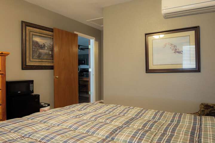 Room 319 of 917