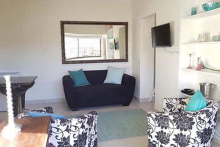Room 5 of 6