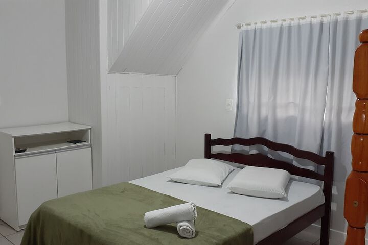 Room 10 of 43