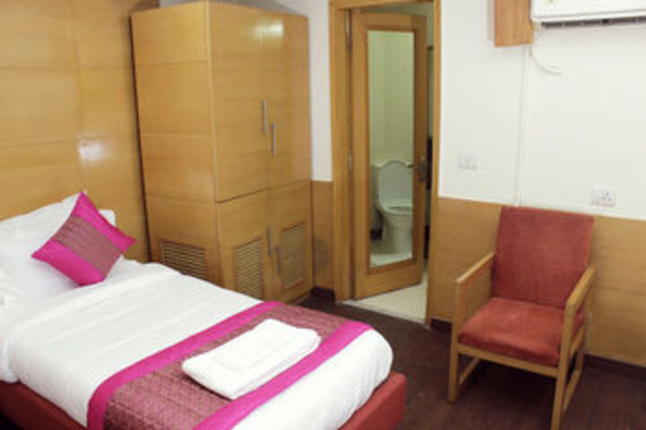 Room 19 of 23