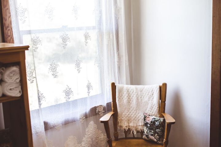 Room 12 of 61