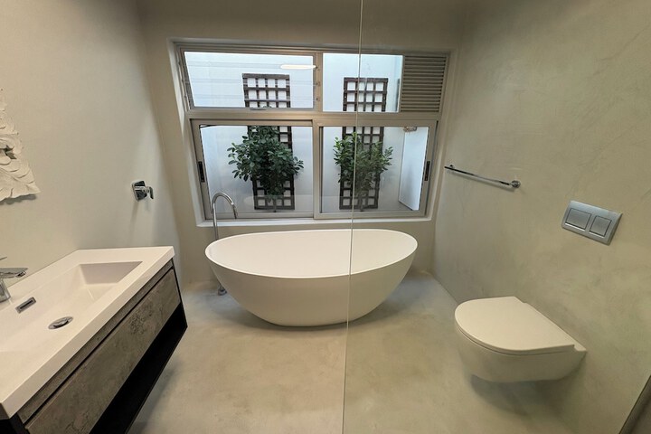 Bath Interior
