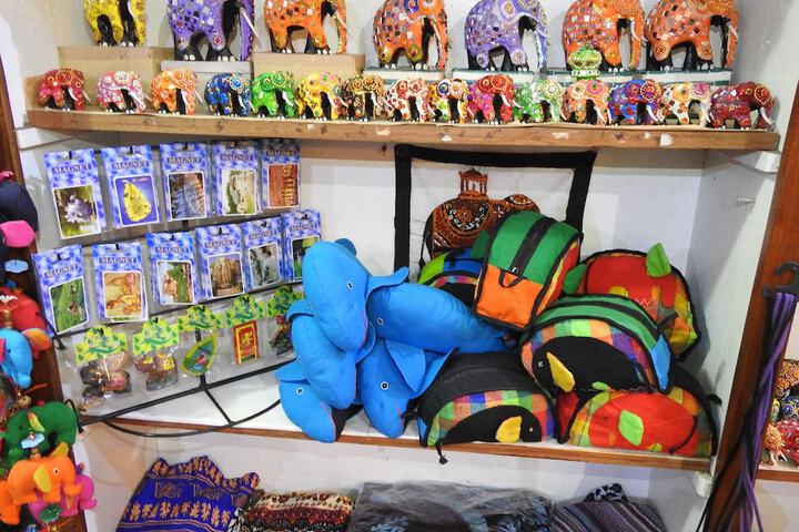 Gift Shop 111 of 210