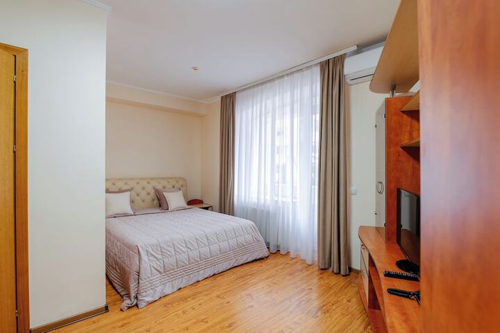 Room 21 of 63