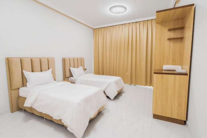 Room 3 of 17