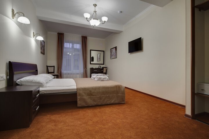 Room 11 of 59