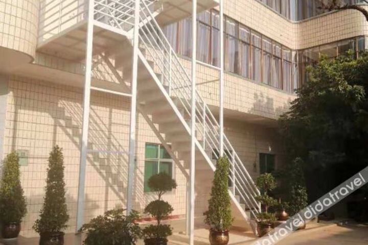 Hotel 1 of 7