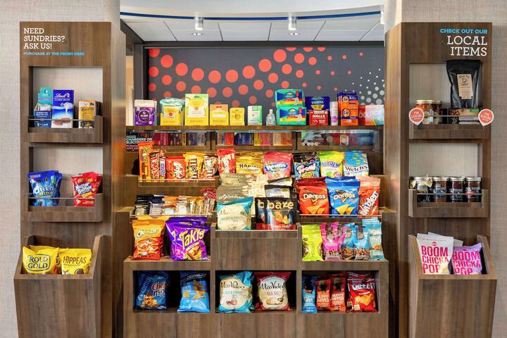 Snack bar