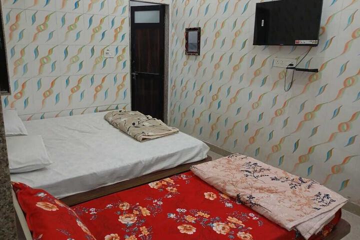 Room 7 of 17