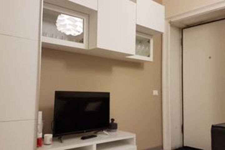 Room 13 of 17