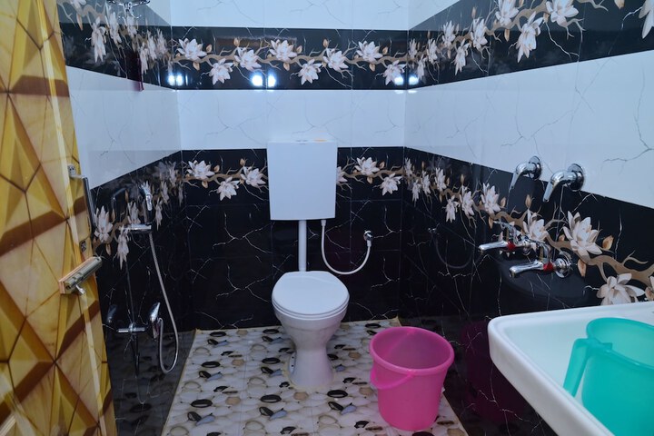 Room 20 of 31