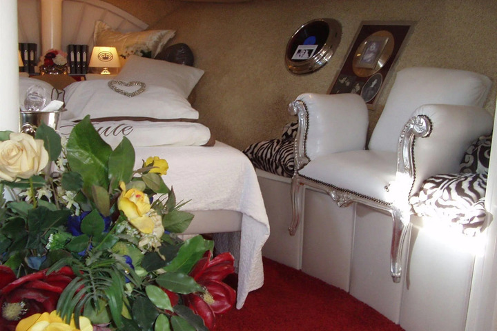 MARIA CALLAS YACHTHOTEL
