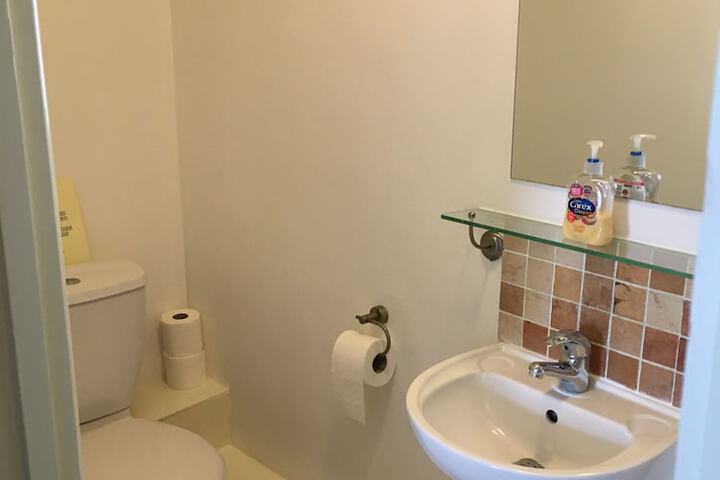 Room 20 of 28