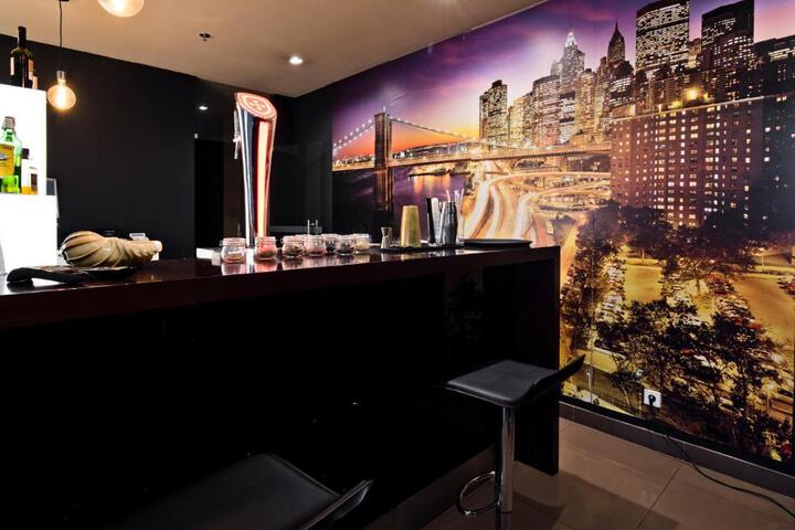 Suite Photo