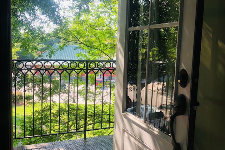 Hotel Exterior 167 of 168