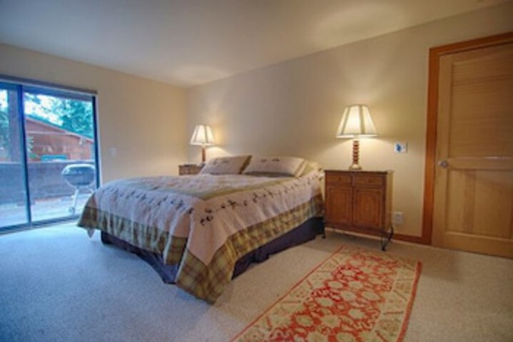 Photo of 582 s Drive 3 Br home by RedAwning