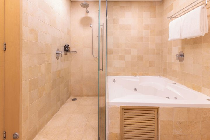 Clean Restrooms