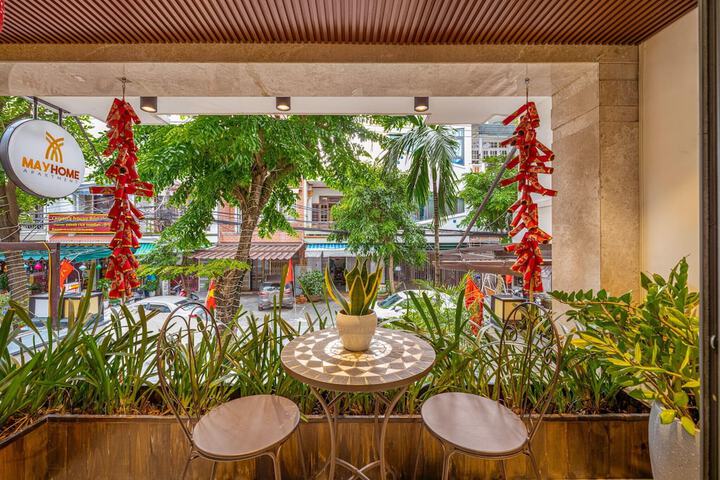 Terrace/Patio 17 of 37