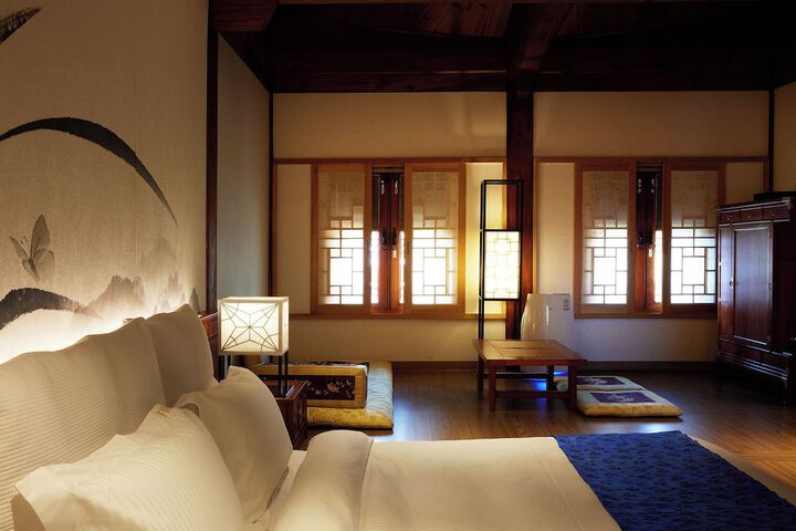 Room 3 of 26