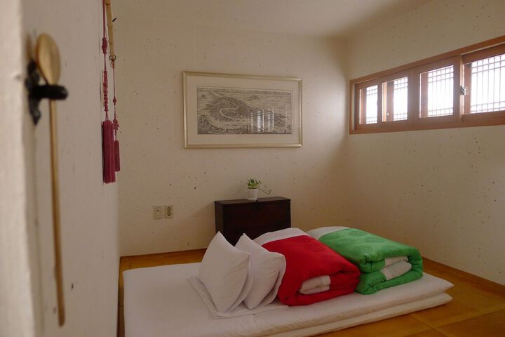 Room 13 of 78