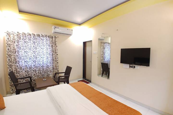 Hotel Interior 22 of 36